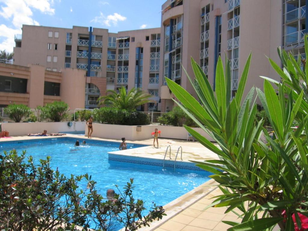 Charmant T2 à Sète avec garage privé - FR-1-472A-313 - 2