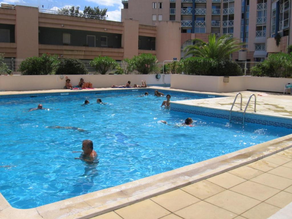 Charmant T2 à Sète avec garage privé - FR-1-472A-313 - 3