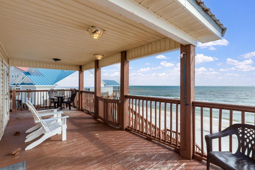 Foresight, Dauphin Island