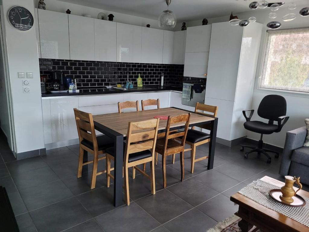 Appartement T3 calme avec belle vue - 4