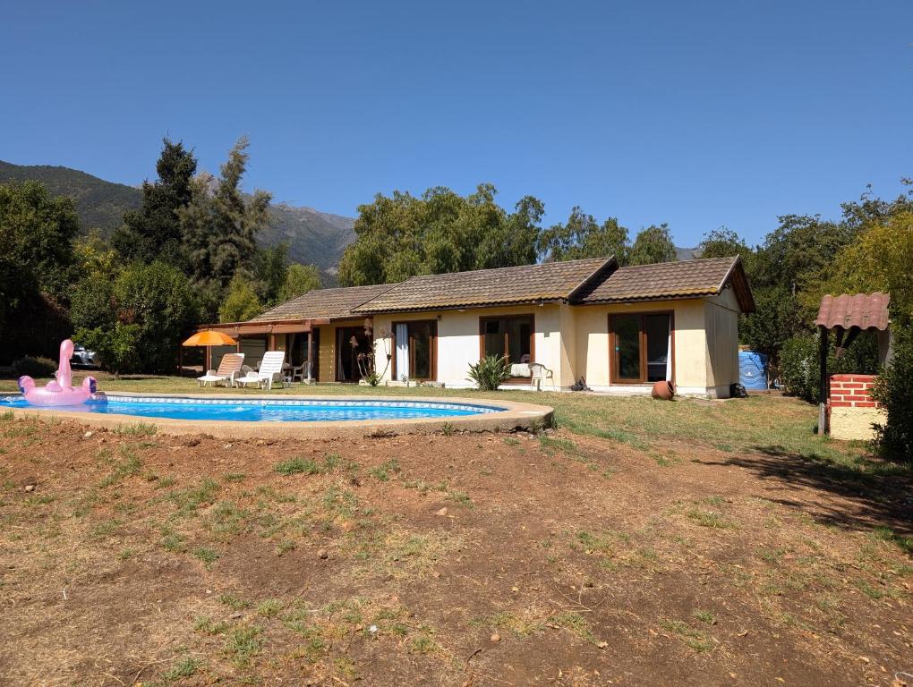 Linda casa en Olmue con amplia piscina y jardín - 1