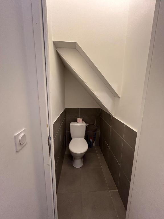 chambre meublée Nantaise dans un T3 commun avec terrasse - 4