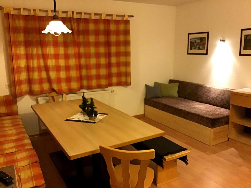 FeWoKlocker, Hainzenberg