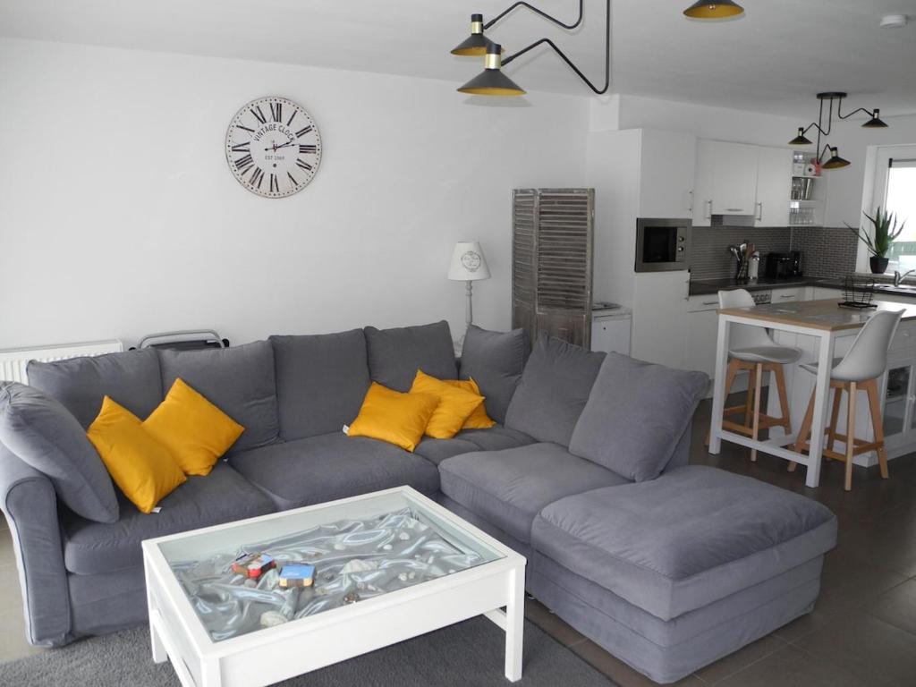 BINN G001 - Friendly spacious appart, De Panne