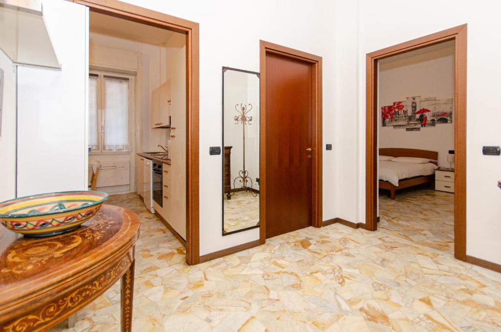 Porta Romana Apartment - 3