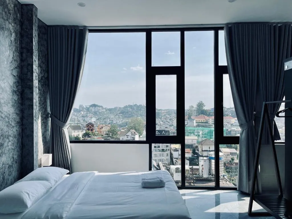 Ben Ben Hotel - Near City Center - Budget Stay, hotel in Da Lat