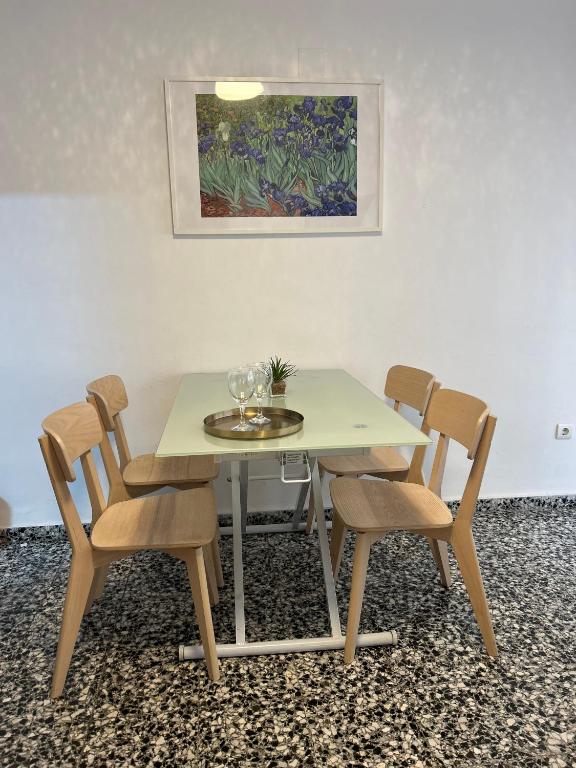 Charming City Apartment Malaga Centre with Balcony - 3