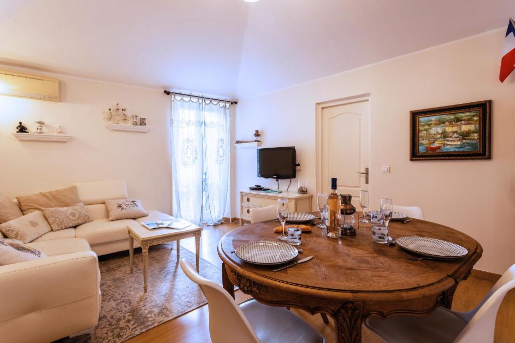 HEAVEN AP4440 By Riviera Holiday Homes - 5