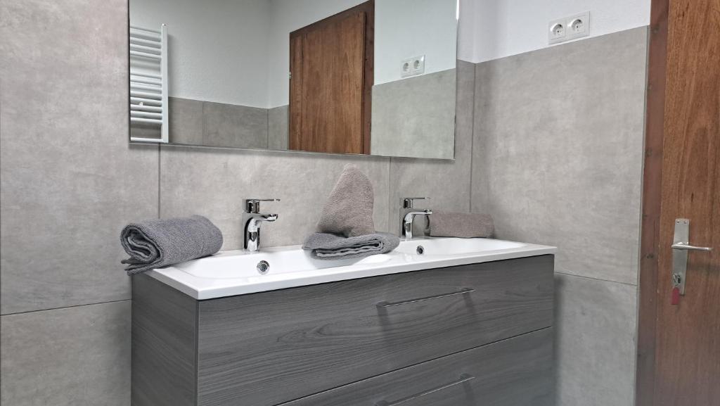 Apart Resi - 4