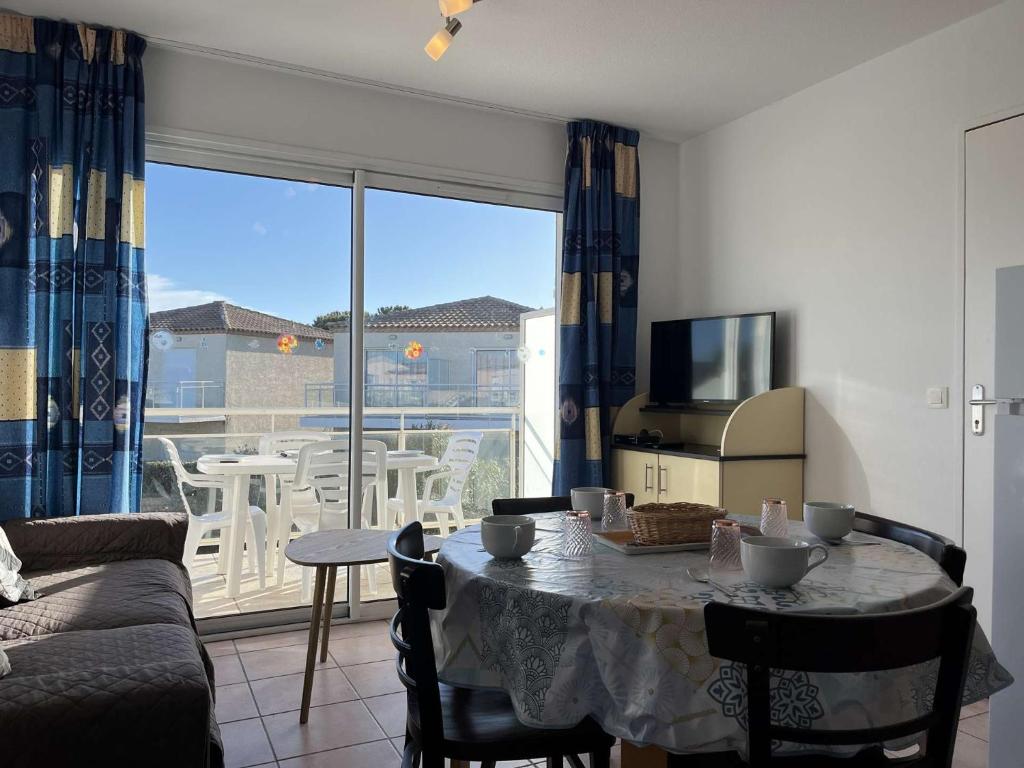 Appartement climatisé avec piscine - Vue Clape GN190-711 - 2