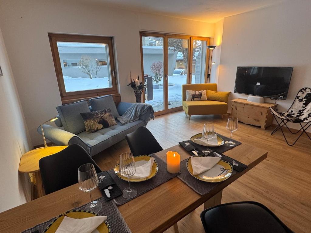 Schickes Apartment im herzen Pontresina, Pontresina