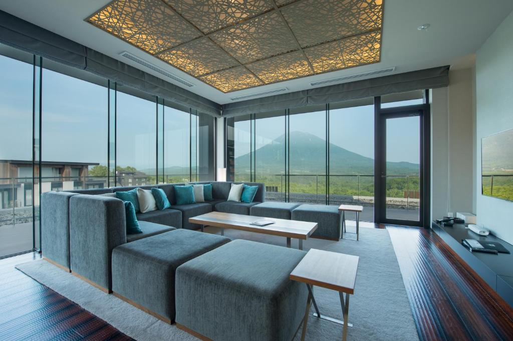 AYA Niseko