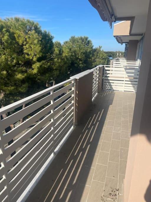 Corfù Apartment, Pineto