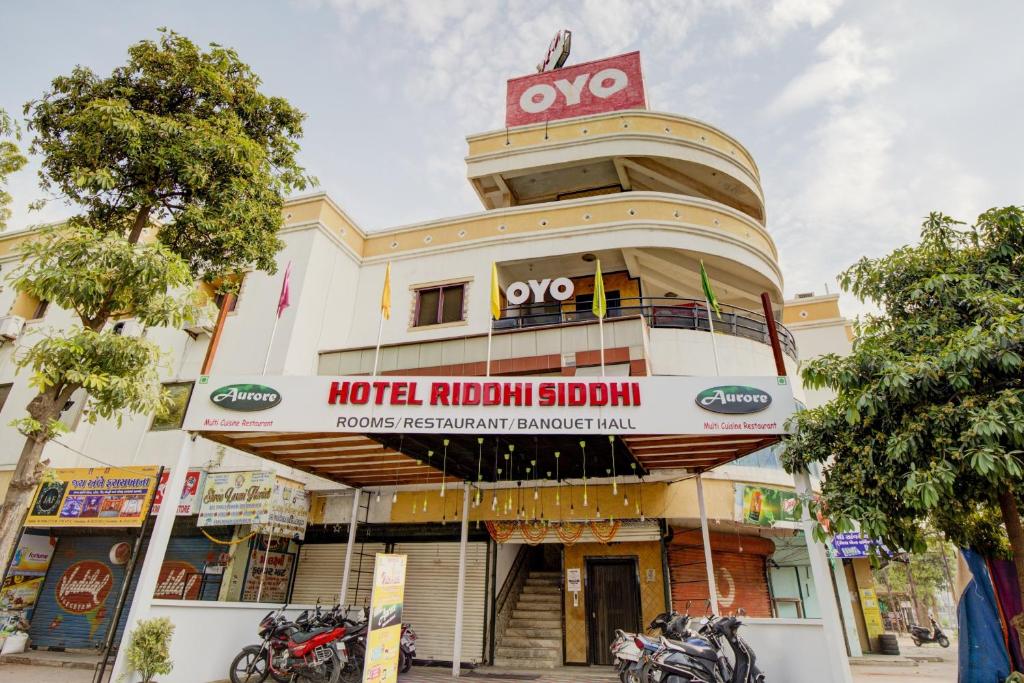 Collection O Riddhi Siddhi, Vadódara