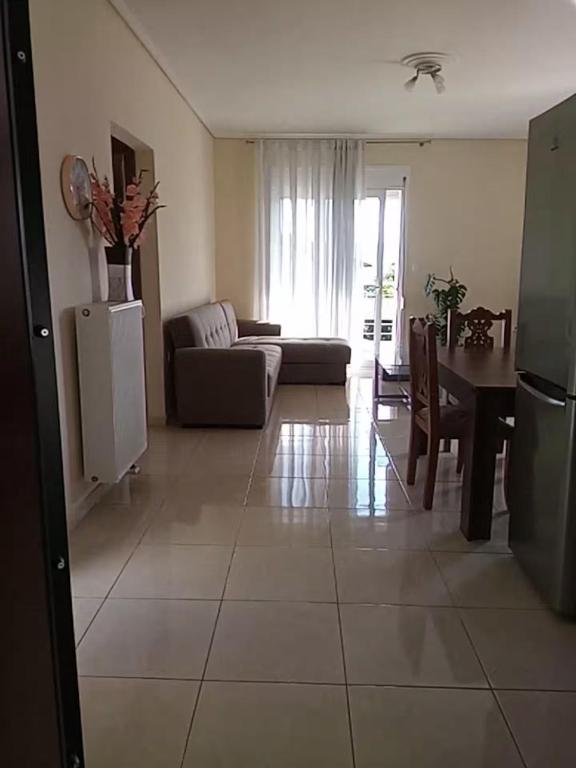 Ismine apartment C1, Volos