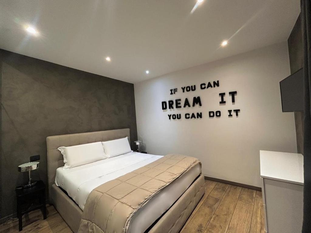 Leonardo Duplex Apartment - 3