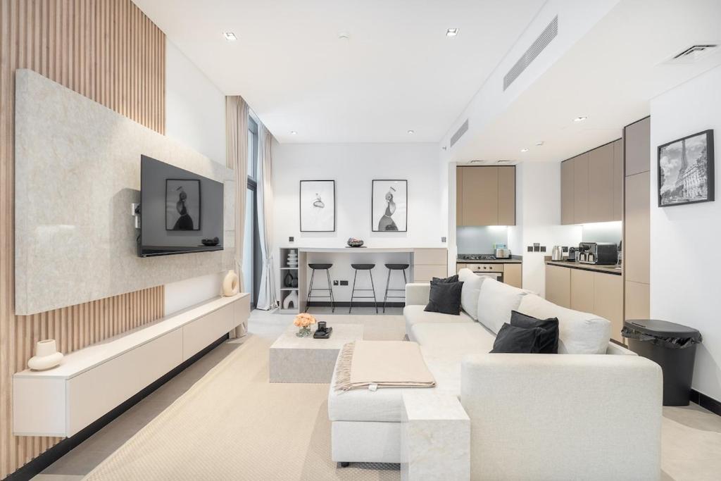 Water Front Apartment, Burj Khalifa Views, Dubaï