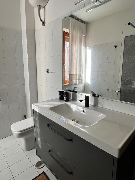 The BestaHouse - 4
