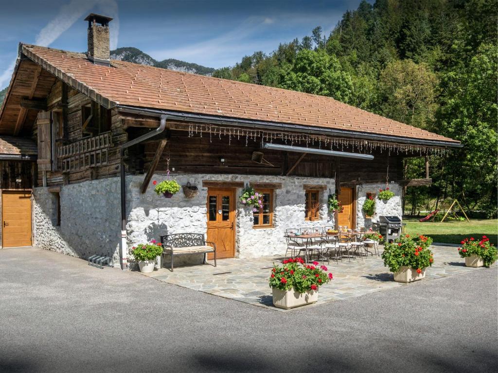 La Ferme du Cortet - OVO Network - 2