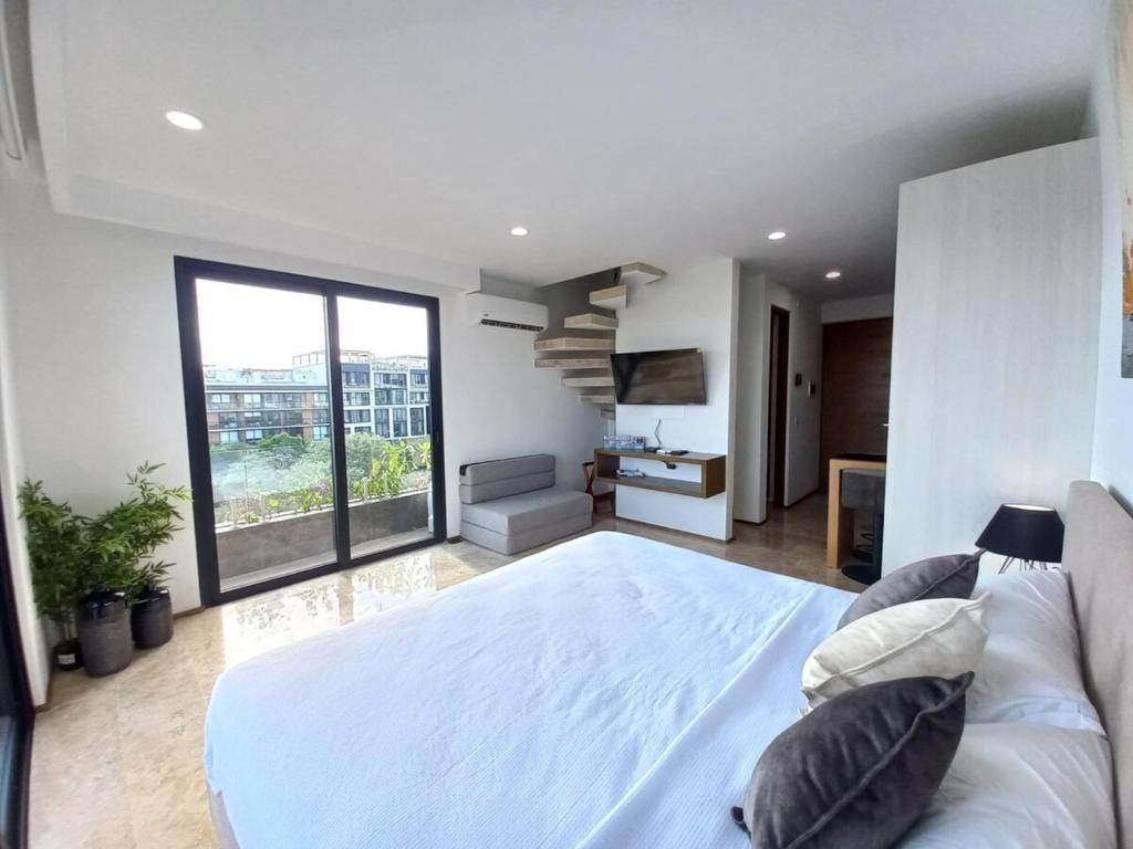 Pent House 1 Ocean View Bedroom - 4