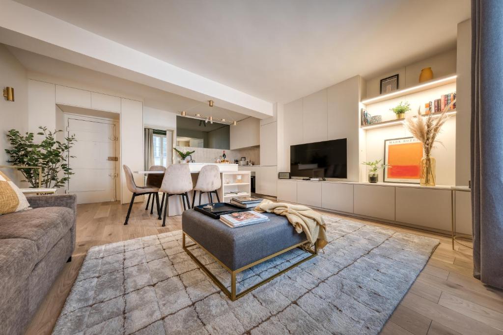 Renovated Apartment Saint-Germain-des-Prés - Le Bon Marché - 4