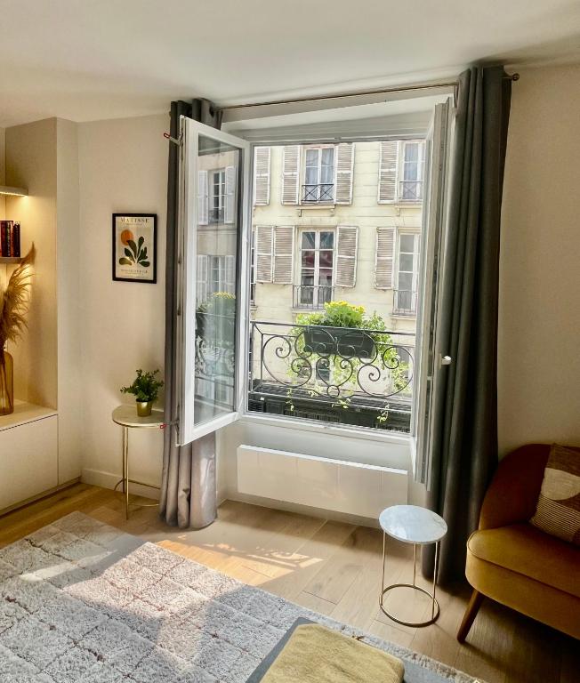 Renovated Apartment Saint-Germain-des-Prés - Le Bon Marché - 3