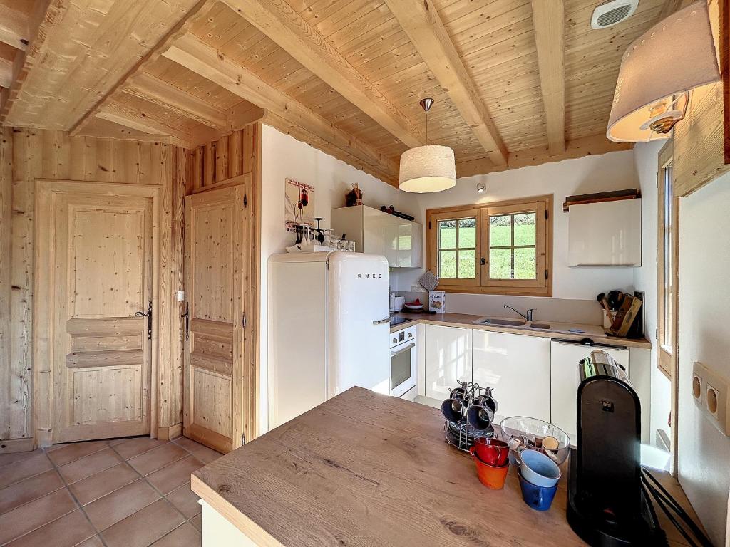Demi-chalet duplex proche télécabine avec WiFi - 3