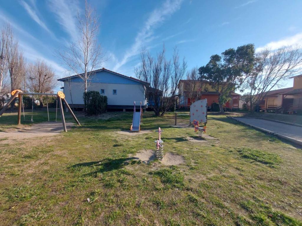 Charmante maison avec climatisation, parking et terrasse à Marseillan-Plage - FR-1-326-841 - 4