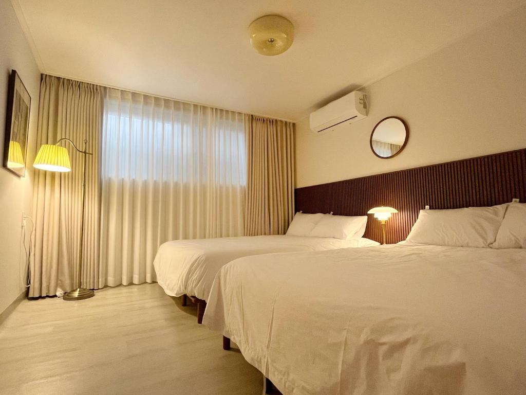 Mellow Stay, Seúl