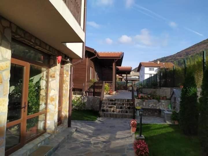 Andreevite Houses, Sapareva Banja