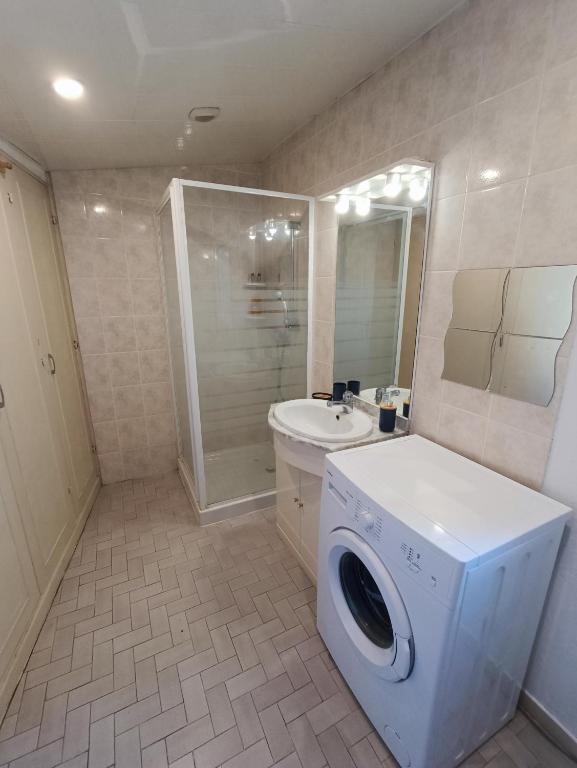 Appartement tout equipé à 600m du centre thermal - 4