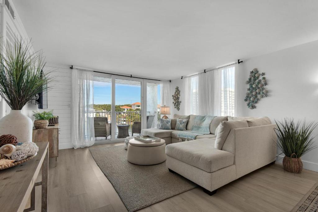 Dolphin Point #401C, Destin