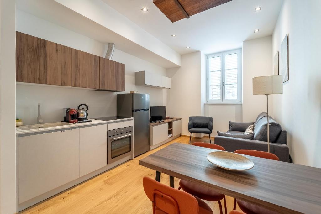 GuestHost - Palazzo Machiavelli - Elegant Apartment x4 - 3