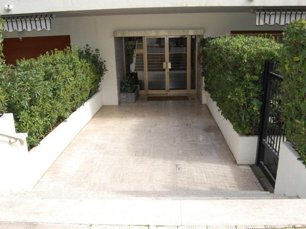 2P calme avec terrasse et garage privé à Menton - FR-1-196-210 - 3