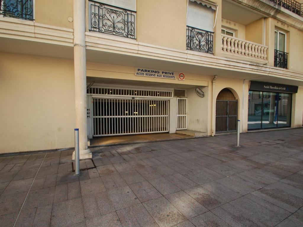 Charmant 2P en Centre-Ville de Menton avec Terrasse et Parking - FR-1-196-280 - 4