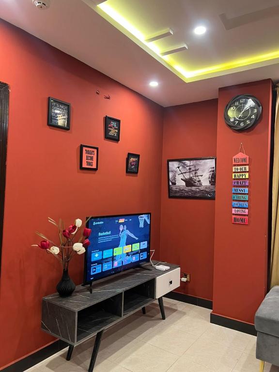 Loft Lumière, Rávalpindí