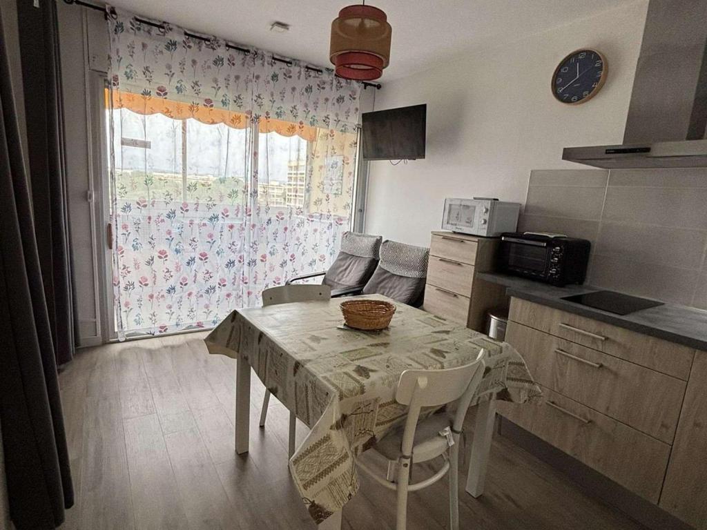 Charmant studio climatisé avec animaux admis à Balaruc-les-Bains - FR-1-503-102 - 5