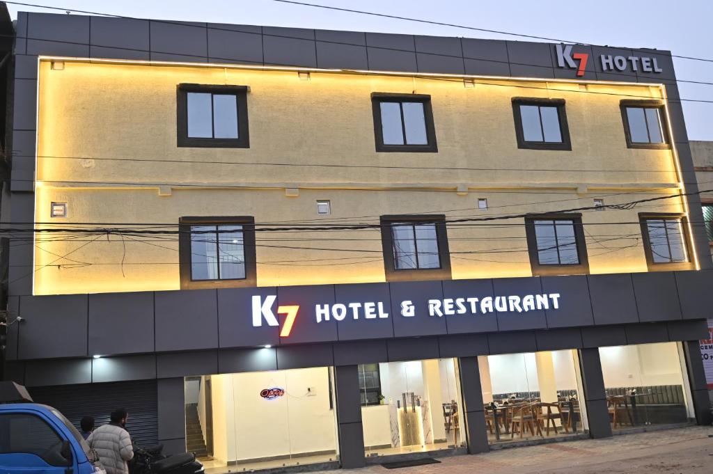 K7 Hotel & Restaurant