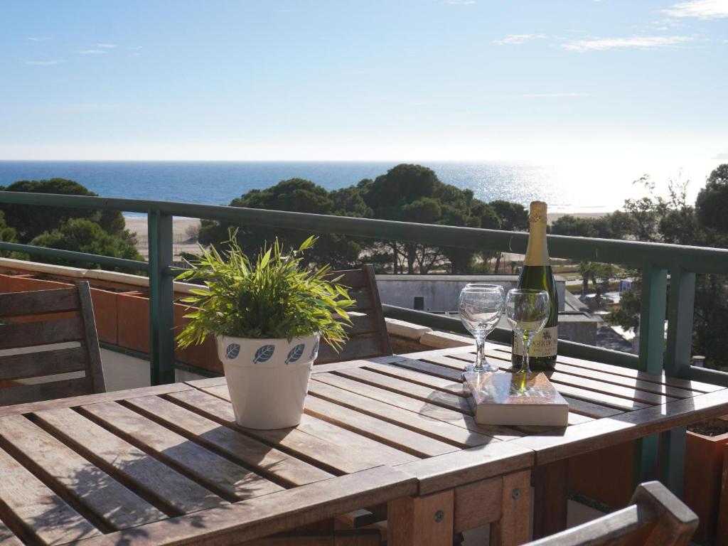 Apartamento en L'Estartit con Terraza y Admite Mascotas - ES-323-89 - 2