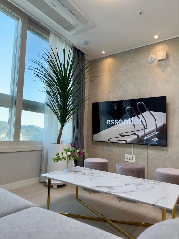 Daejeon Yuseong Eunhasu D&M Residence 共用ラウンジ/TVエリア