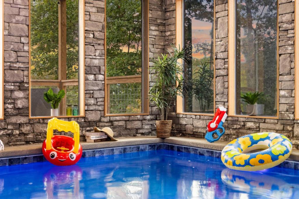 Hidden Gem Masterpiece By Ghosal Luxury Lodging, Gatlinburg