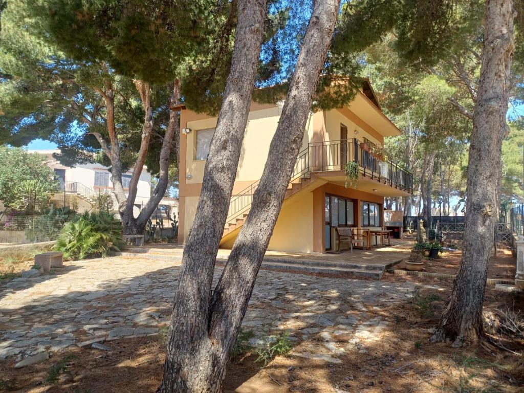 Villa con Pineta per Famiglie - 1