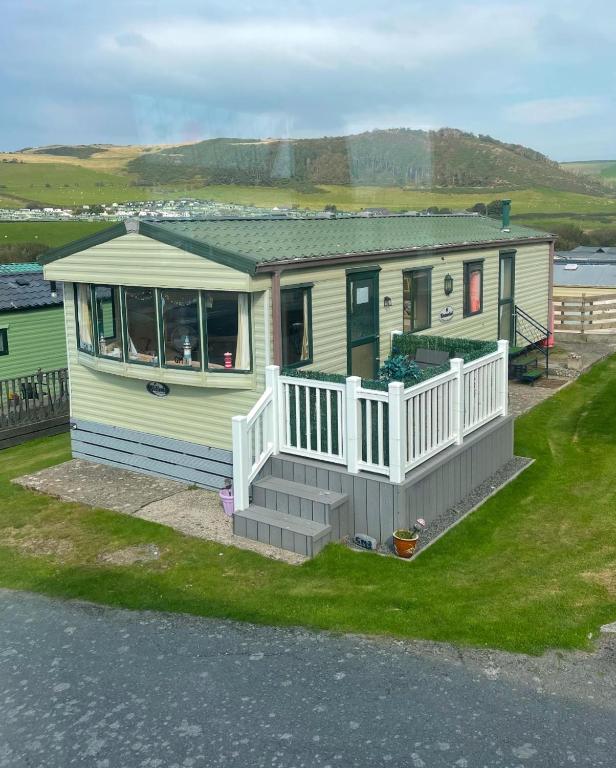 Lovley Sea Viev 2 Bedroom Caravan in Clarach Bay, Aberystwyth