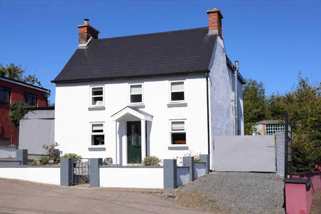 An Teach Ban, Bunclody