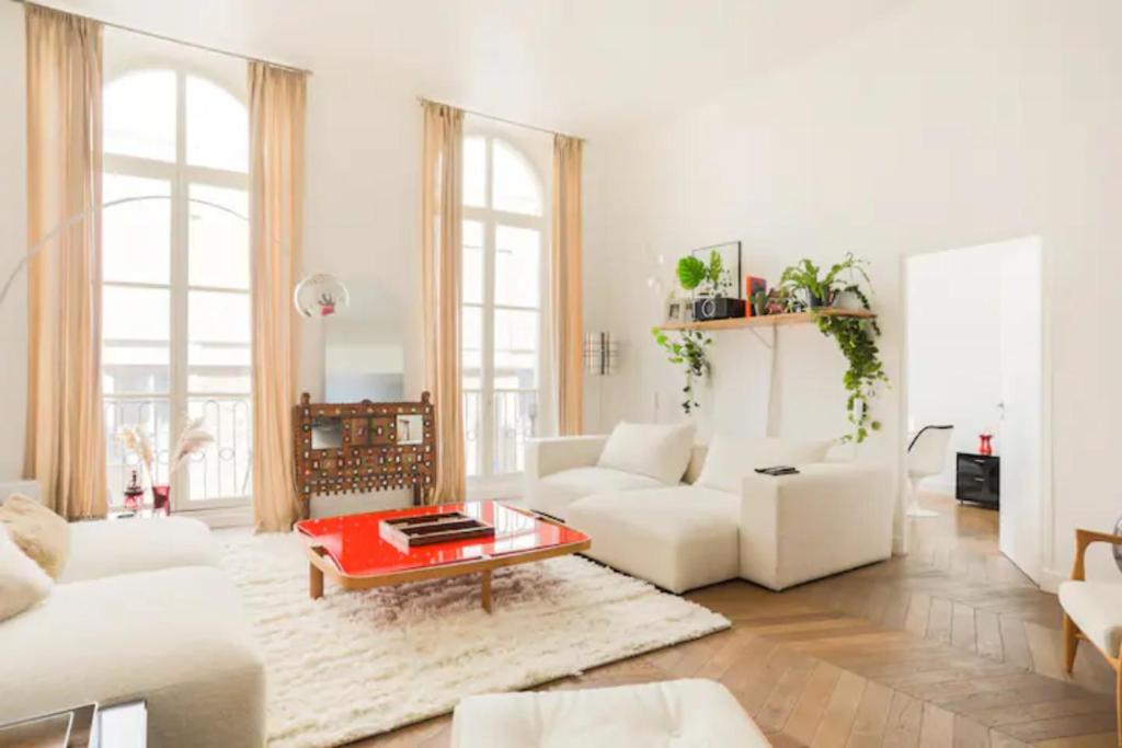 Amazing Premium flat, fantastic location, 1290 Sqf - 2