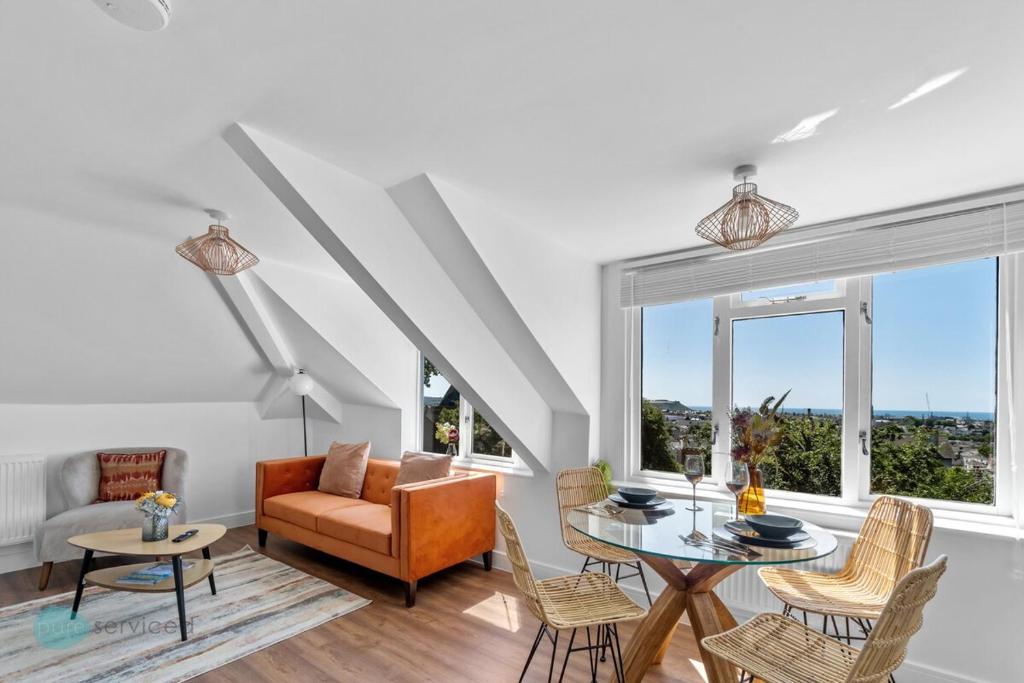 The Penthouse By Pureserviced, Plymouth