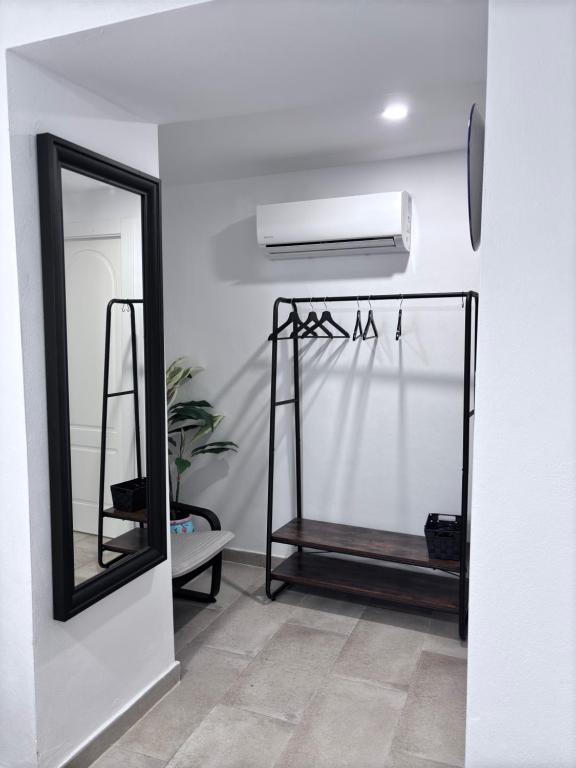 Shanti’s Andalusian Rooms - 5