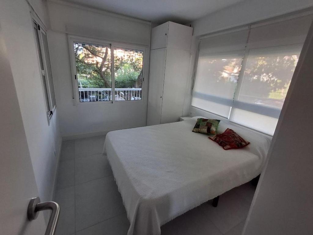 Apartamento primera línea de playa en Benicasim - 3