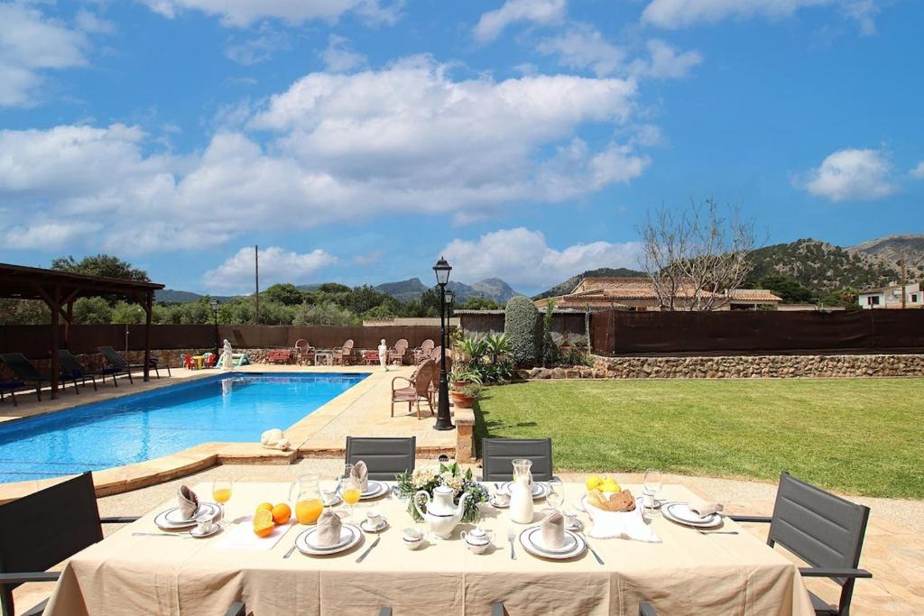 Idyllic Villa Near Pollensa by Renthousing - 5