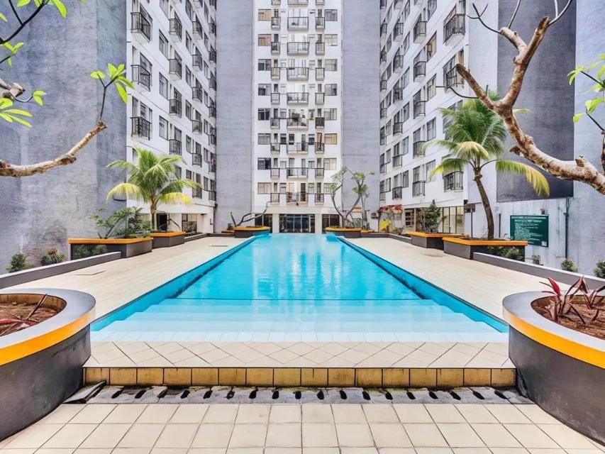 The Jarrdin Apartement by Apato